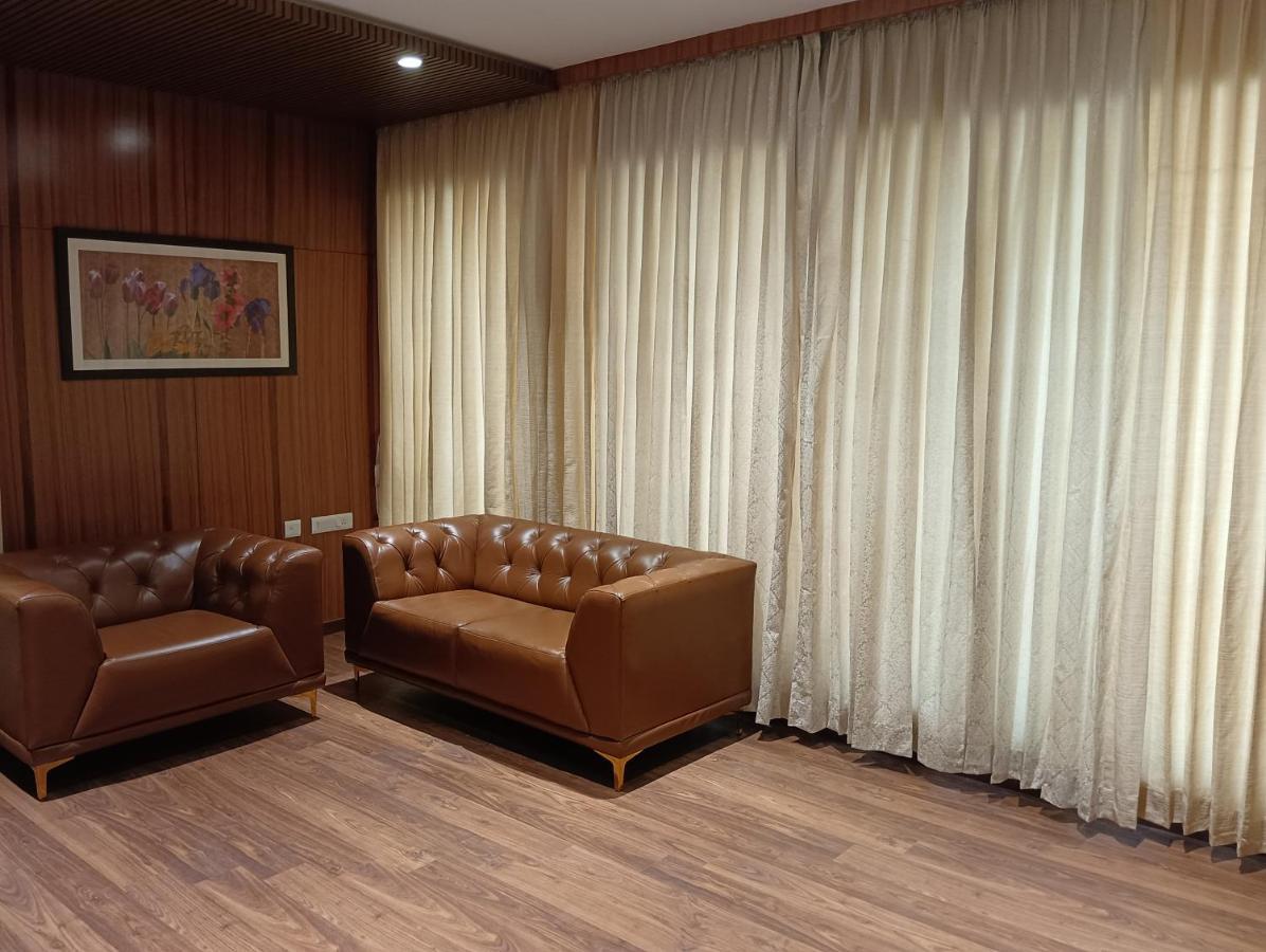 Anukulas Residency - Vellore Luaran gambar