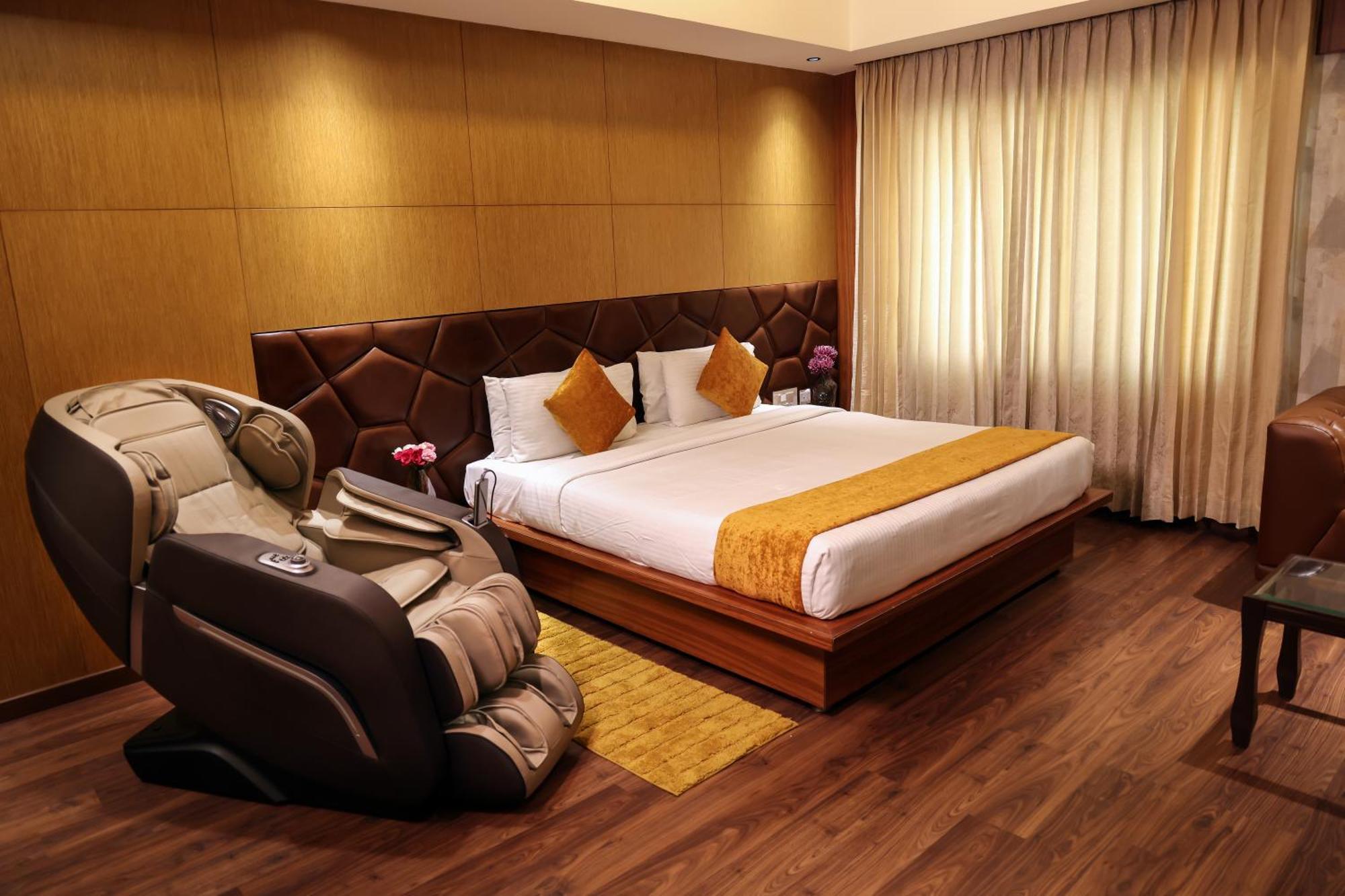 Anukulas Residency - Vellore Luaran gambar